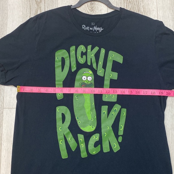 Rick & Morty Pickle Rick Graphic Tee - Picture 3 of 7